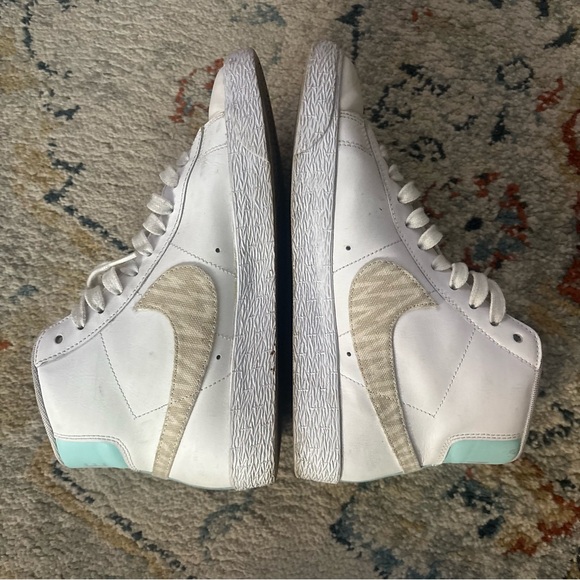 Nike White Blazer Sneakers - Picture 10 of 16